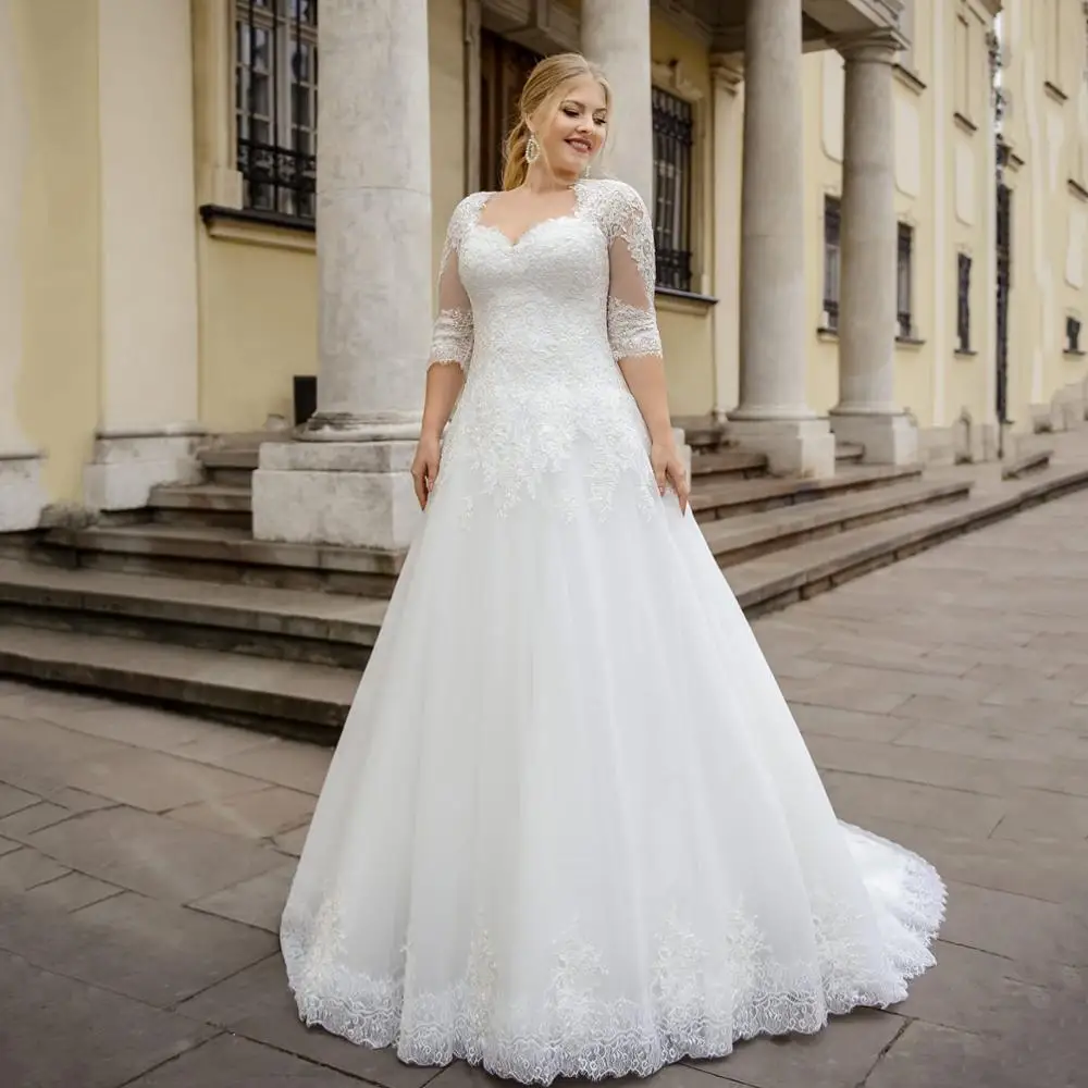 

A Line Plus Size Wedding Dress With Half Sleeve Lace Appliques Sweetheart Neck Bride Dress For Big Size Women