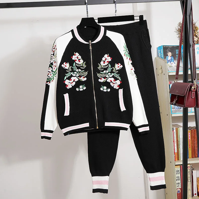 

Patchwork Knitted Tracksuit Women Outfits Embroidery Flower Zipper Cardigan Sweater Pencil Pants Set Loose Knitting Suit Female