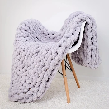 Handmade Chunky Knit Blanket 1