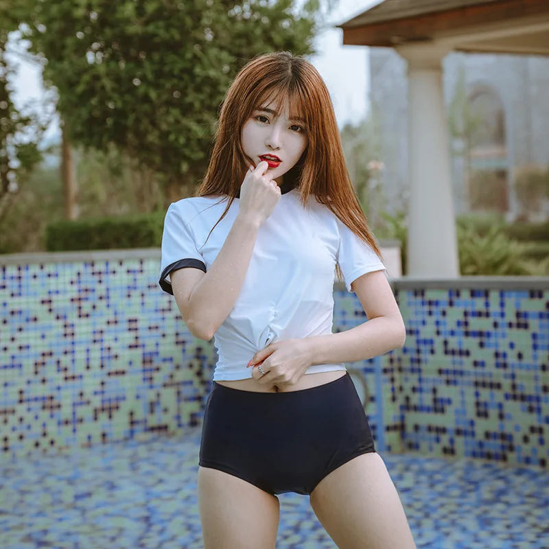 

Japanese-style Sukumizu Dark Blue Short Sleeve Conservative Belly Covering Students Swimwear Three-piece Set Boxer Split Type Ho