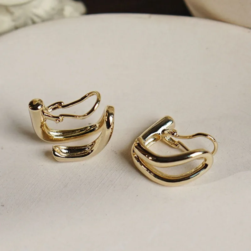 Модные золотые геометрические серьги каффы для ушей C поддельные двухслойные