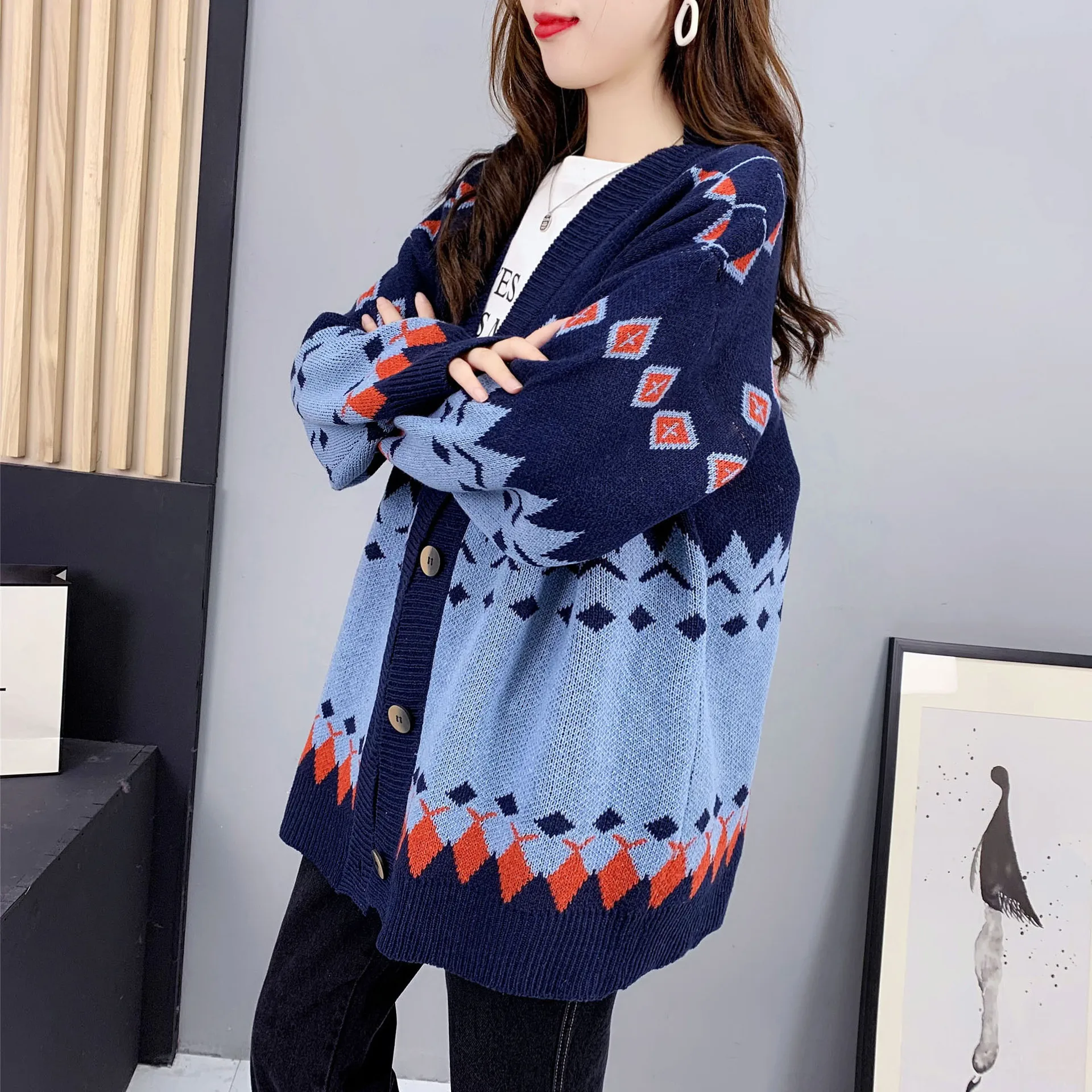 Women's sweater cardigan 2021 new casual V-Neck long sleeve loose retro jacquard button knitted top winter women's sweater coat ugly christmas sweater