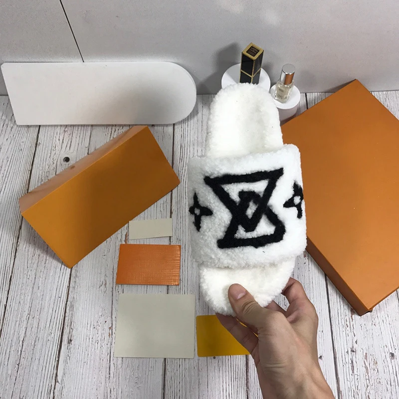 Luxury brand designer 2021 autumn and winter new cotton shoes high quality customized famous brand women's wool shoes indoor