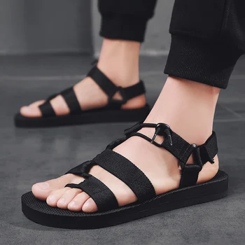 Sandalias planas Para Hombre estilo gladiador de alta calidad, zapatos de verano, calzado de playa, color negro, 39-45 talla grande, 2019