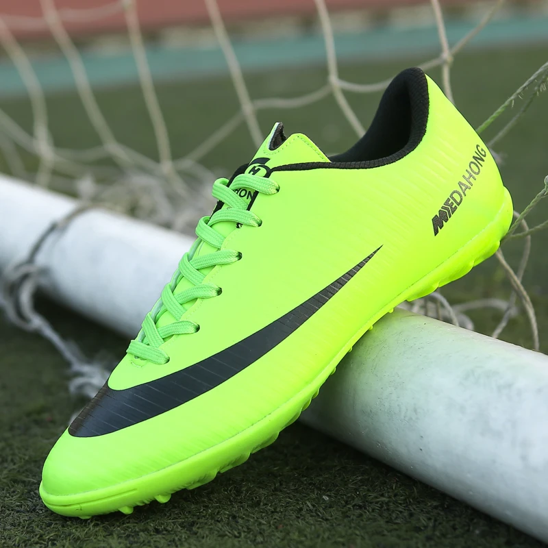 

2019 Soccer Shoes Professional Football Boots Suferfly Cheap Futsal Sock Cleats Training Sport Sneakers Zapatos De Futbol Child