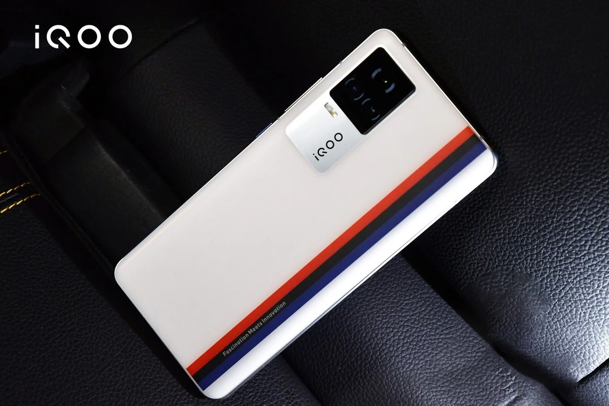 New Original Vivo IQOO 7 5G Mobible Phone 6.62" 120Hz 8G+128G Snapdragon888 Octa Core Android 11 Fast Charging 120W Smartphone kingston 8gb ram