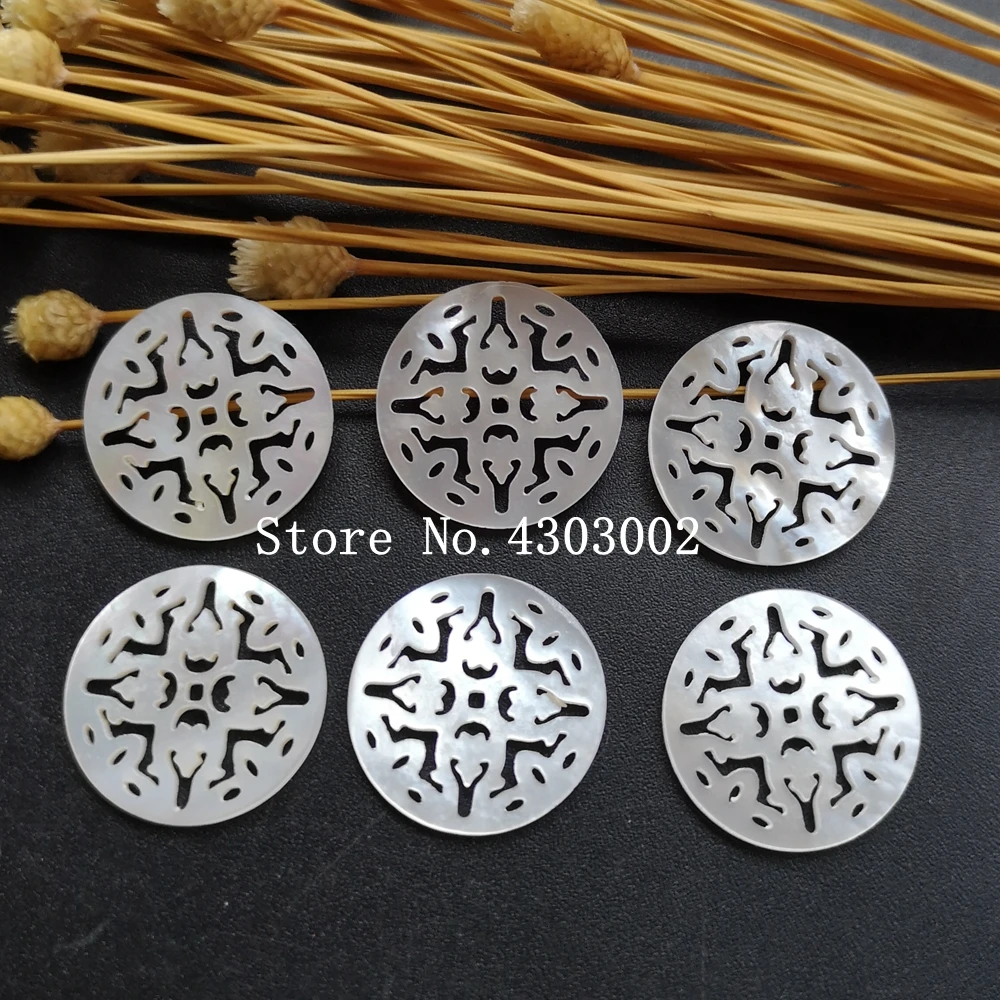 

50pcs/lot 18mm Natural Hollow Flower Mother of Pearl shell for DIY Jewelry Round Flower MOP Pearl shell for earrings