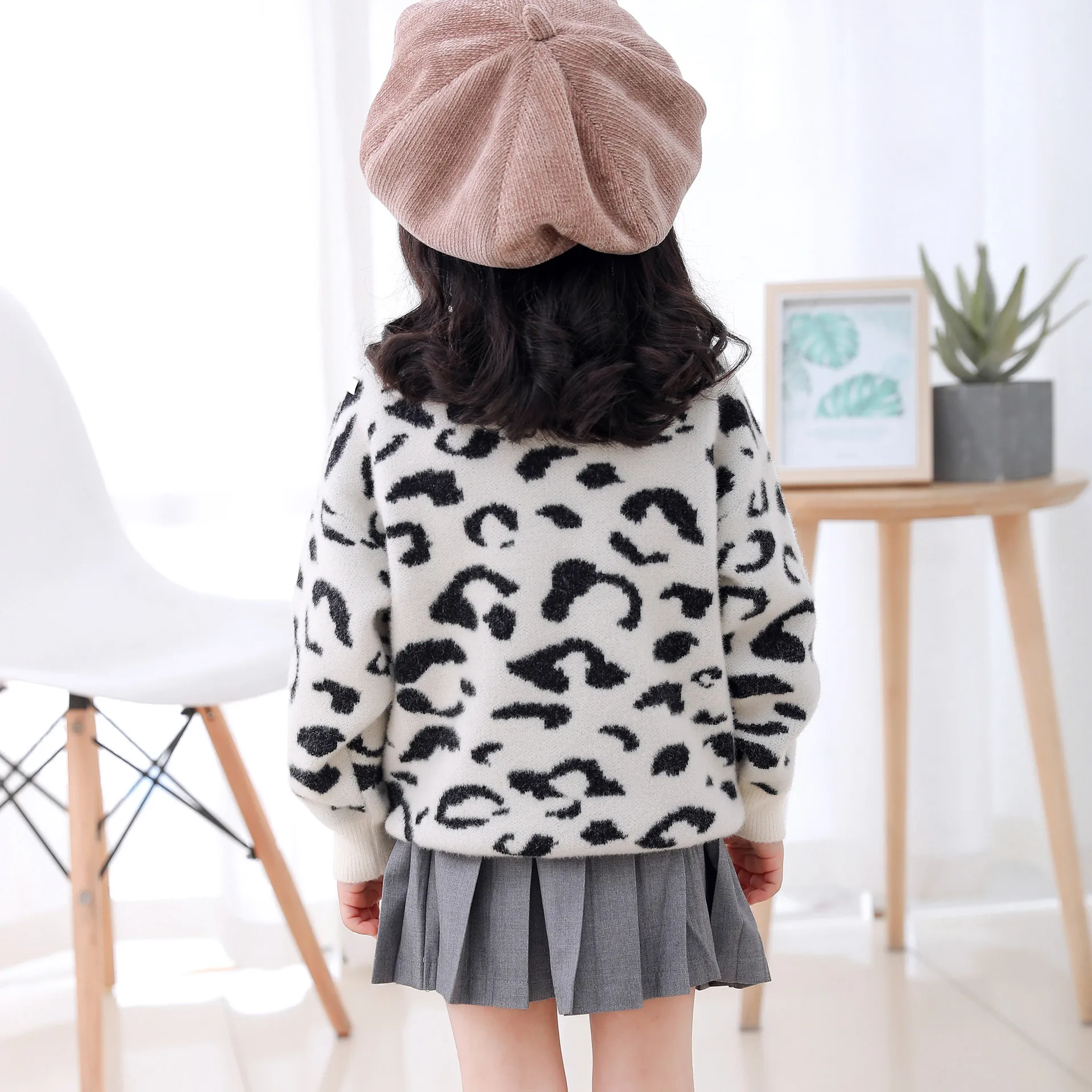 Girl'S Cardigan Sweater Leopord Pattern Autumn And Winter New Style Baby Faux Mink Cashmere Crew Neck 3-6-Year-Old CHILDREN'S Sw
