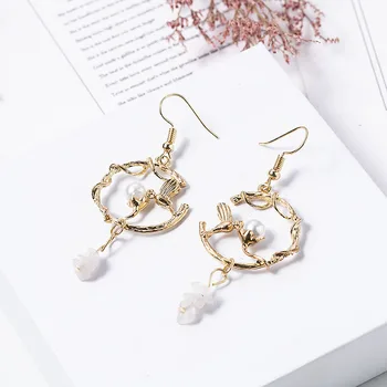 

2020 New Fashion Women Elegant Pearl Magpie Bird Earrings Lover's Gift Anniversary Jewelry for Women Drop Dangle Earrings Zinc