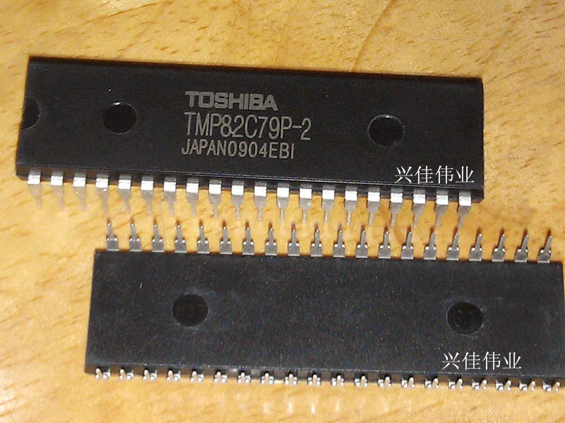 20 шт./лот TMP82C79 TMP82C79P-2 DIP-40