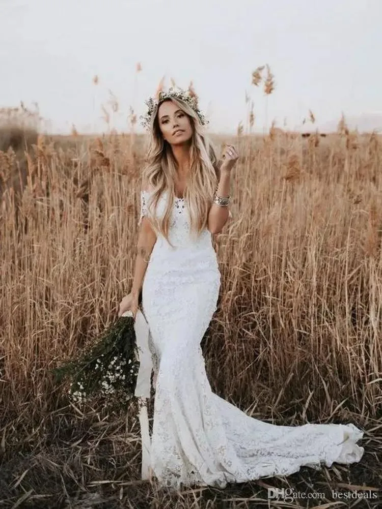 elegant-boho-lace-wedding-dresses-2019-country-style-off-the-shoulder-short-sleeves-bridal-dresses-beach-wedding-gowns-sweep-train (1)_conew1