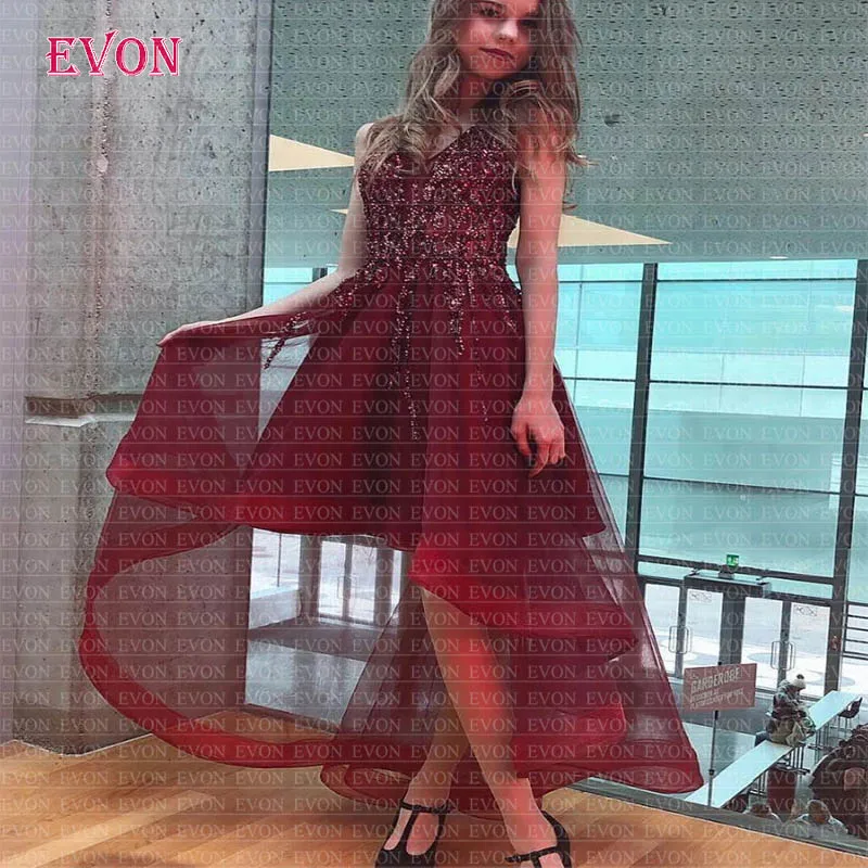 Дешевые Vestido de gala бордовый высокий низкий платья для выпускного вечера индивидуальный заказ V образным вырезом, украшенные стразами; Симпатичные туфли Выпускной вечерние платье платья для выпускного вечера