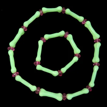 

2020 Glow in the dark bone jewelry set skeleton crystal beans bracelet choker novelty skull bones chain halloween supplies