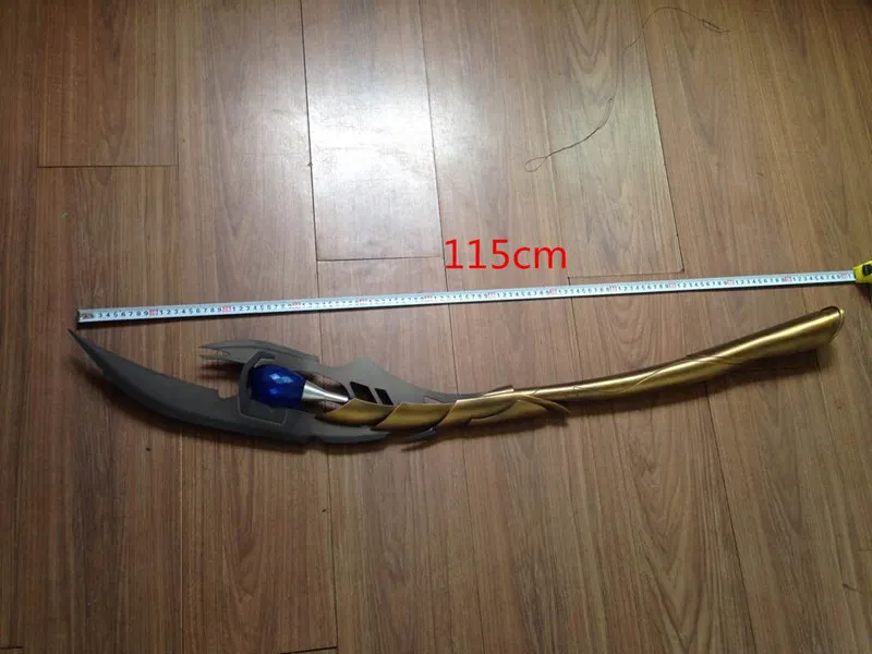 [Металл Сделано] 1:1 115 см Мстители Металл Loki Chitauri скипетр со светодиодный светильник включает в себя стенд Коллекция Модель косплей костюм вечерние