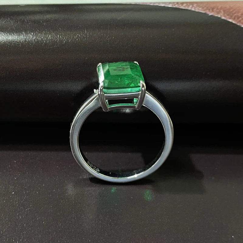 High quality 925 sterling silver Simple Green Zircon Wedding rings for women Elegant Gilrs Ladies Engagement Party jewelry Bague