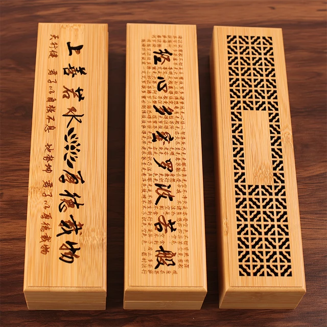 평화로운 분위기를 위한 레트로 불교 향 홀더