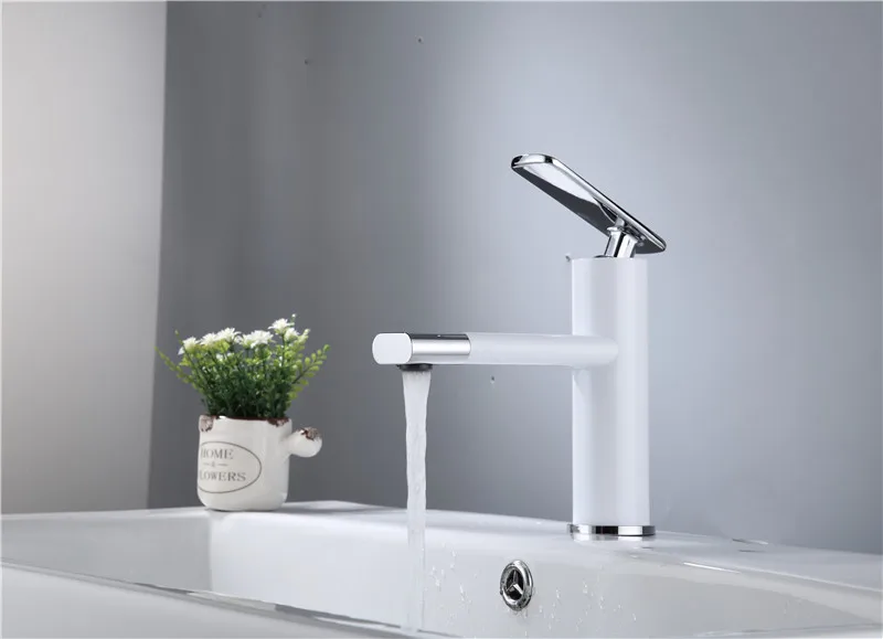 Vidric Ванная комната смеситель горячей и холодной кран латунный смеситель 360 градусов кухонная раковина кран с одной ручкой водопроводной воды, новое поступление