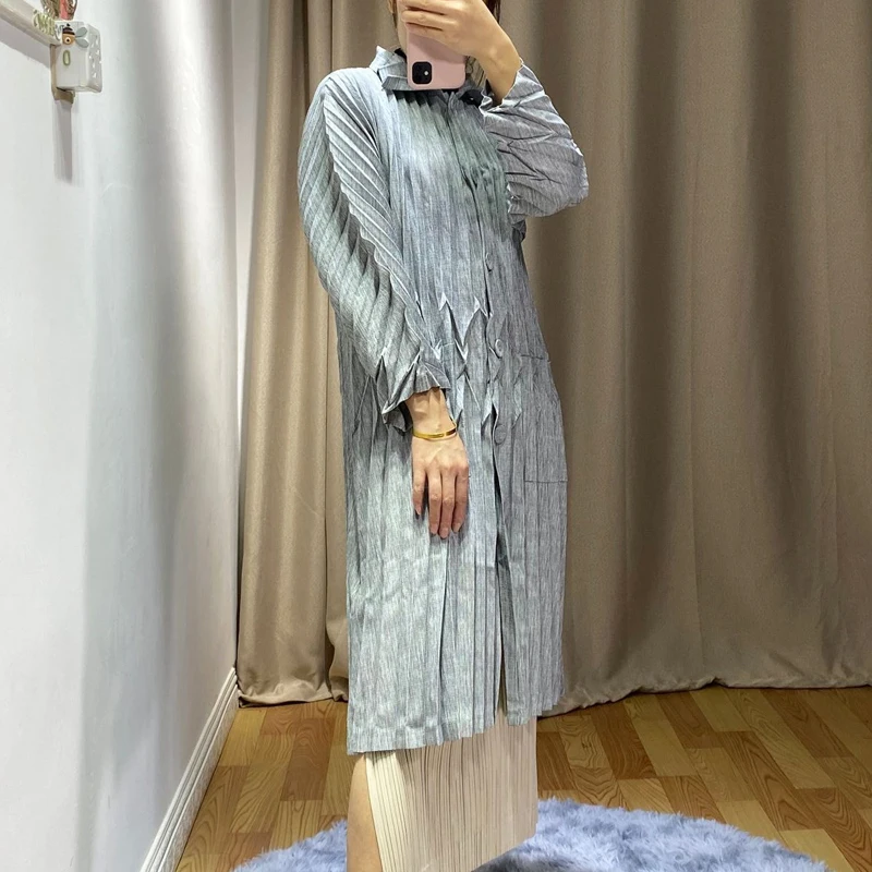 Весенняя Новинка MIYAKE плиссированная ветровка Модный Дизайн однобортный дышащий льняной воротник длинное пальто для женщин