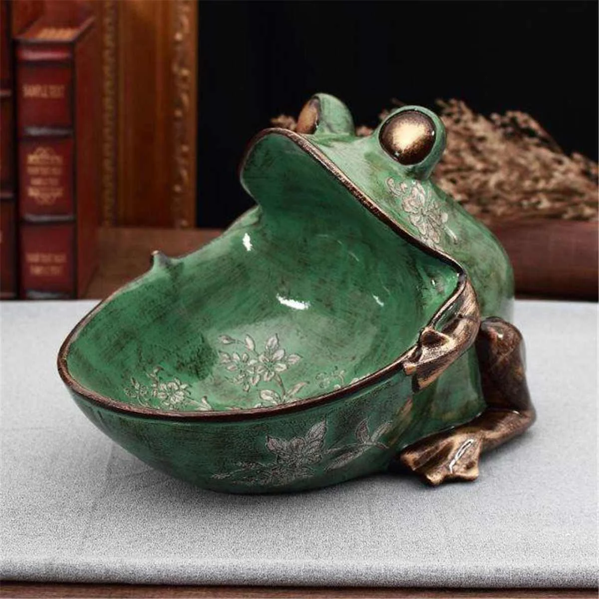 

Creatives Resin Frogs Statue Storage Box Home Decor Crafts Room Decoration Vintage Parlor Frogs Snack Boxes Ornament Figurine