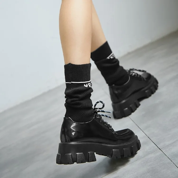 

The new thick bottom knitted socks shoes slope with sponge cake bottom elastic Joker elastic boots