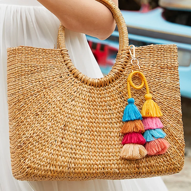 

Original design pure handmade European and American jewelry accessories 2019 new cross-border bag key chain color tassels hangin