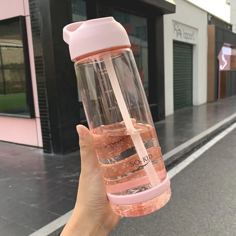 550/850/1000 мл спортивные бутылки с водой с соломенной пластиковой бутылкой для путешествий на открытом воздухе, модная школьная бутылка для школьников - Цвет: Розовый