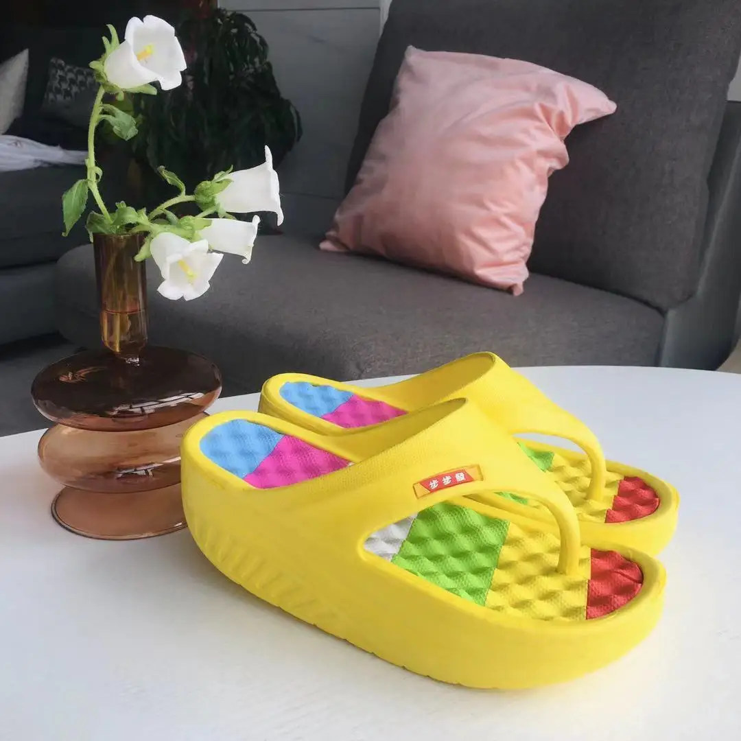 Fashion Summer Beach Sandals Thick Sole Slipper Waterproof Anti-Slip Sandals Flip Flops for Women Garden Shoes Outdoor Casual