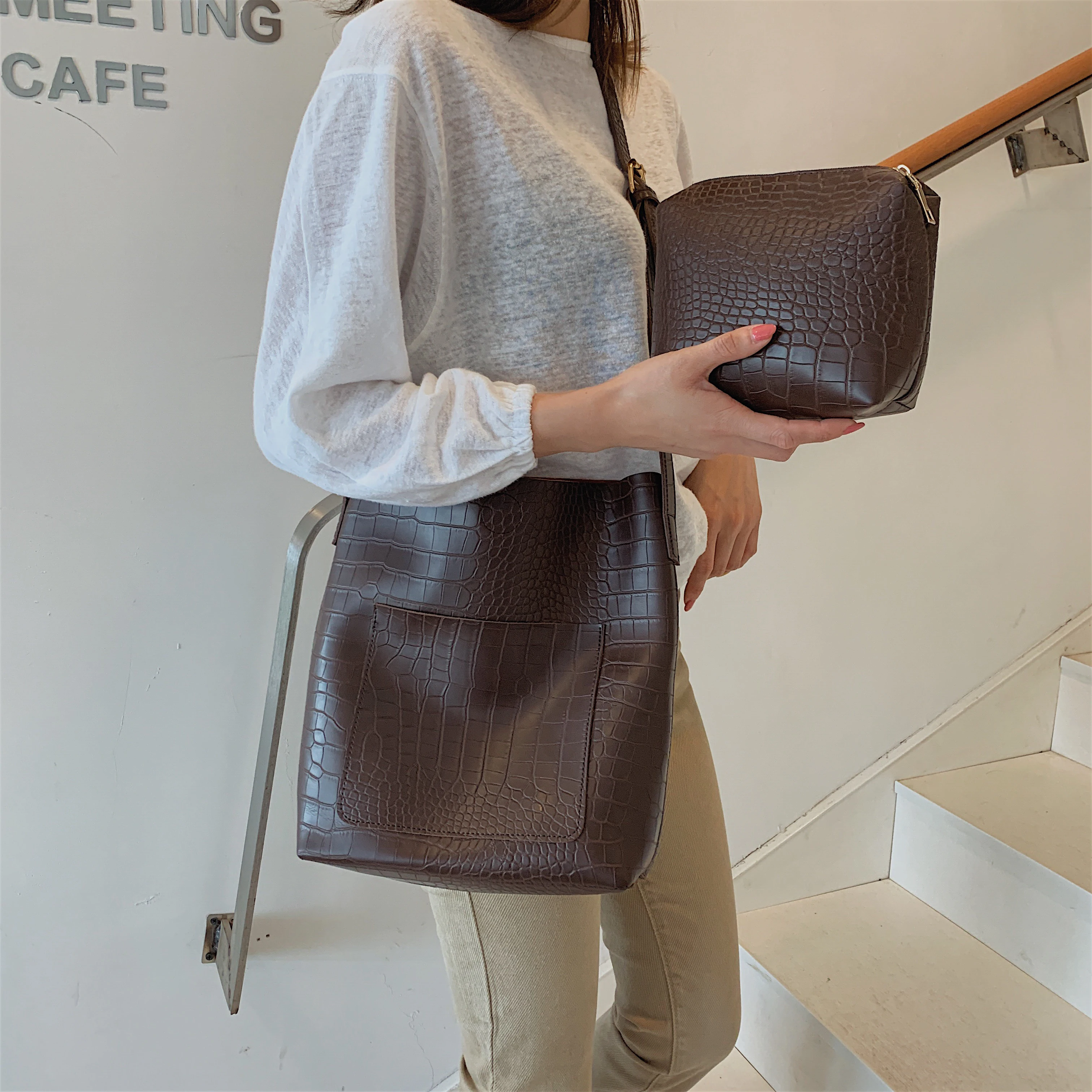 

Stone Pattern PU Leather Bucket Bags For Women 2019 Solid Color Crossbody Shoulder Messenger Bag Lady Luxury Quality Handbags