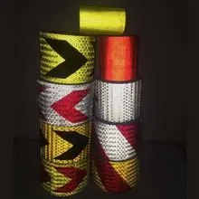 Yemingduo10cm* 25M самоклеющаяся ПВХ светоотражаПредупреждение лента безопасности дорожного движения Строительная площадка Светоотражающая Стрелка знак