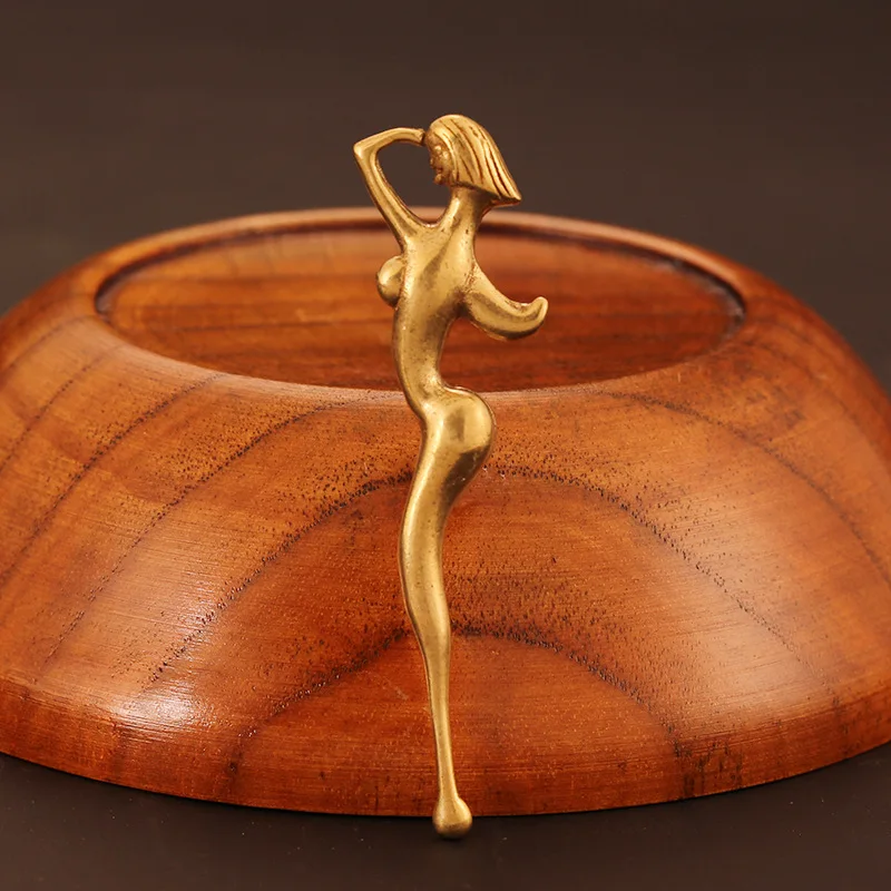 women ear picker keychain pendants (1)