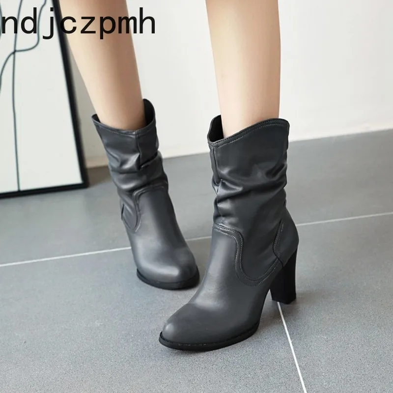 

Women's Boots The New winter fashion Round head plush High heel Middle tube Women's shoes plus size 33-48 Heel Height 8cm black