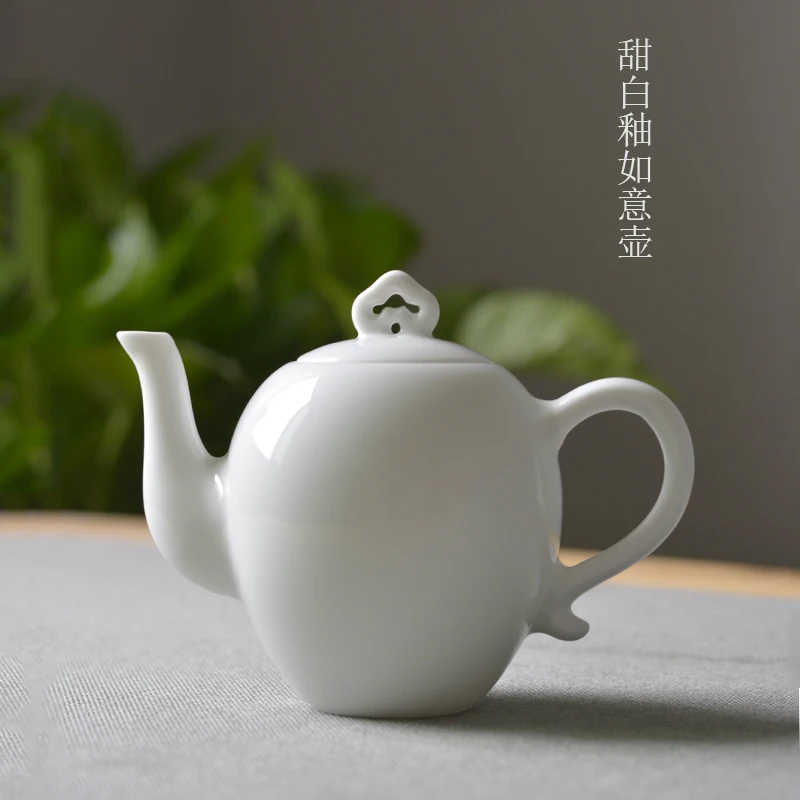 

White porcelain handmade pot sweet white Ruyi teapot China Jingdezhen kungfu tea ceremony set small ceramic manual size