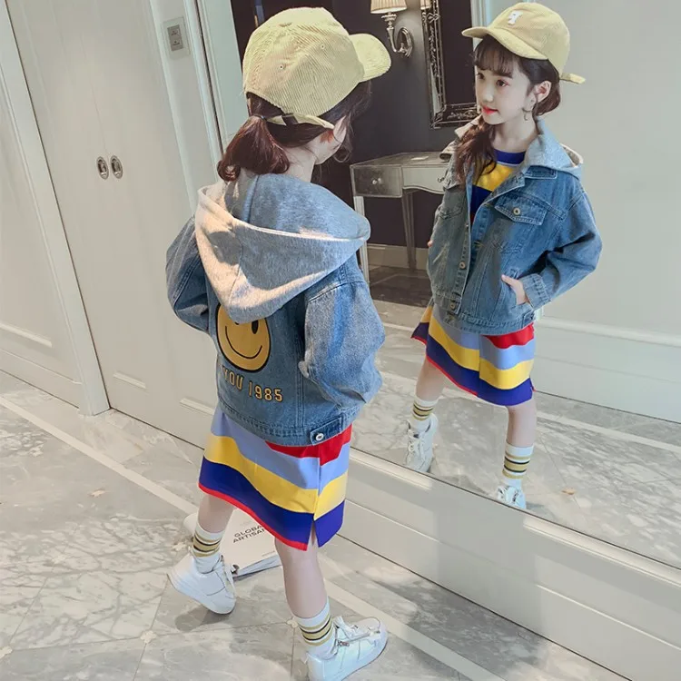 

2019 Autumn New Arrival Girls Smiley Pattern Hooded Deconstructable Cowboy Clothing Girl'S Trend Jeans Coat Childrenswear