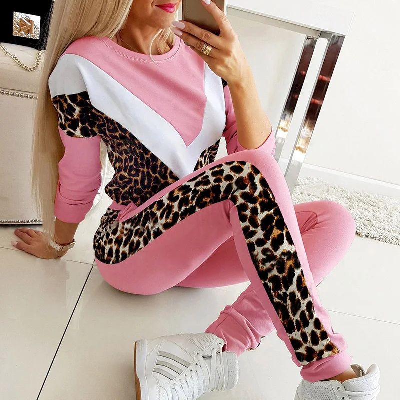 

Fashion Women Tracksuit Top Long Pant Sets Suit Autumn Winter Leopard Print Pocket Pink Black 2 Piece Sets Casual Outfits G1025