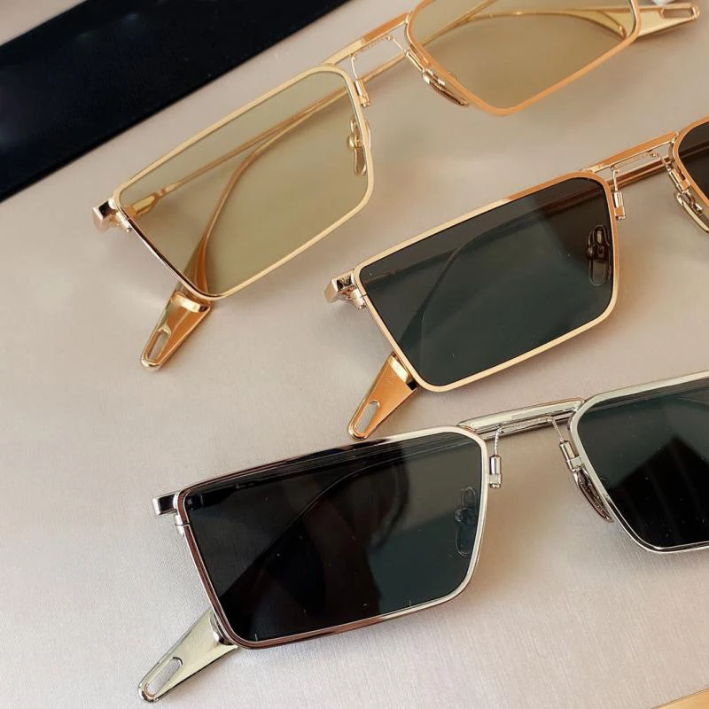 Lunettes de soleil carrées vintage avec verres vert olive_voghion.com