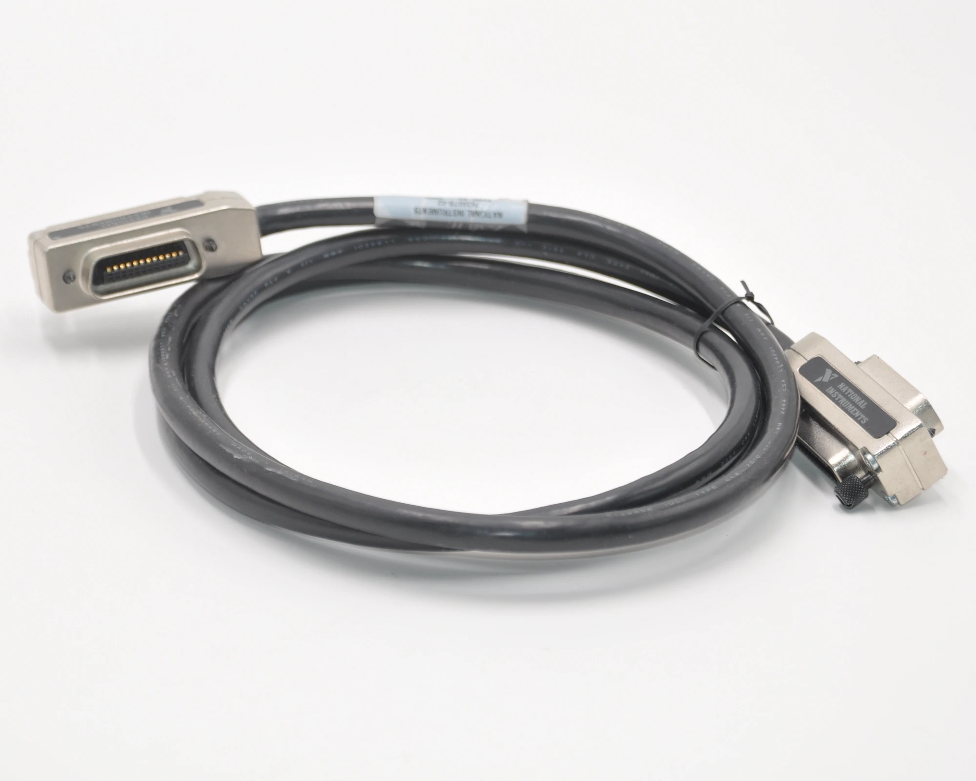 

NI 763507B-02 2 meter data cable connection cable