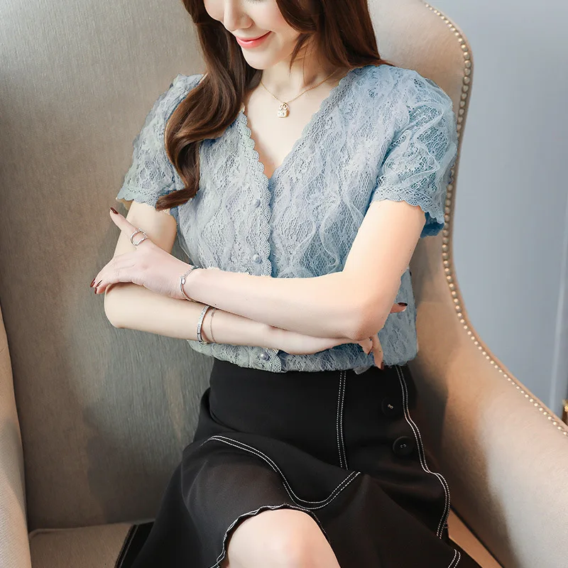 10932247471_1975321113