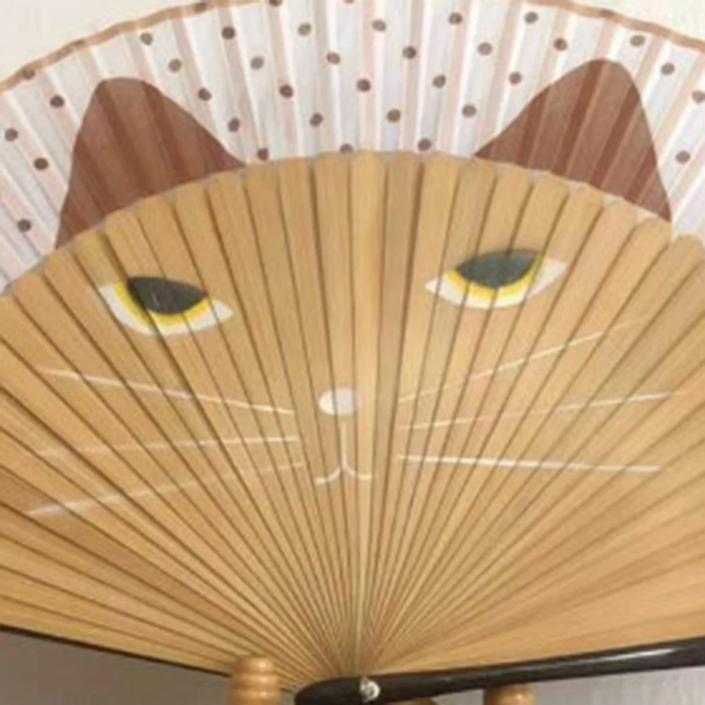 Exquisite Vintage Home Decor Tassel Dancing Folding Hand Fan Craft Gift Home Decor Chinese Ancient Retro Style Decoration Maison