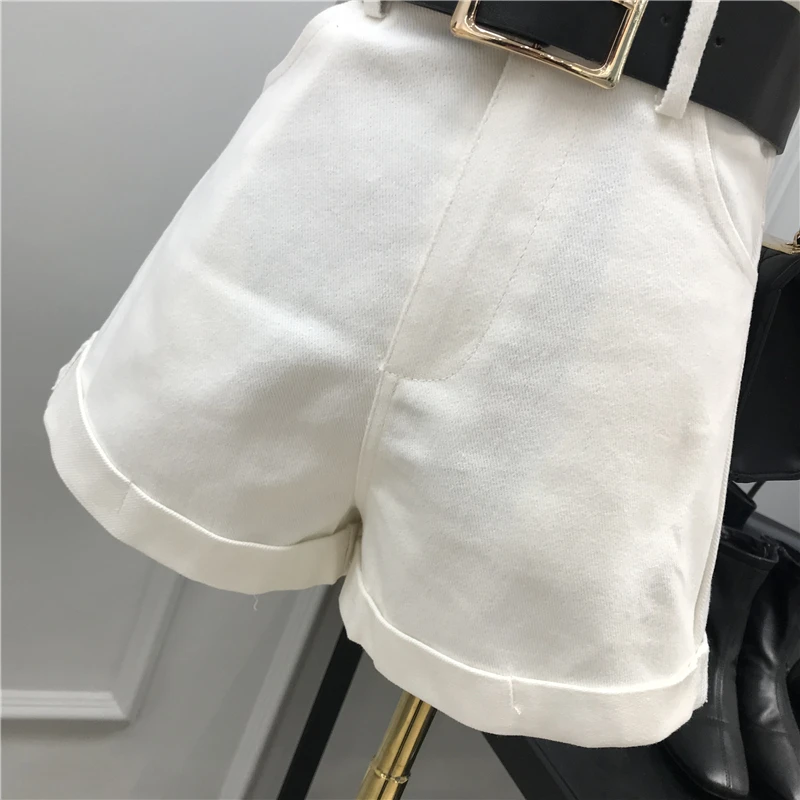 Fashion High Waist Women's Shorts Spring New Wide-Leg Pants Casual Jeans Shorts Girls Lady Hot Pants Students Denim Shorts