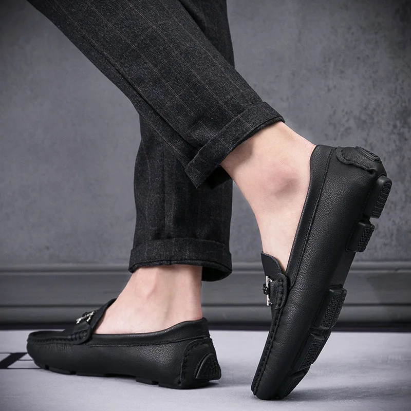 Spring Summer New Products Business Casual Comfortable Leather Shoes Men Moccosins Driving Shoes PU Leather 752
