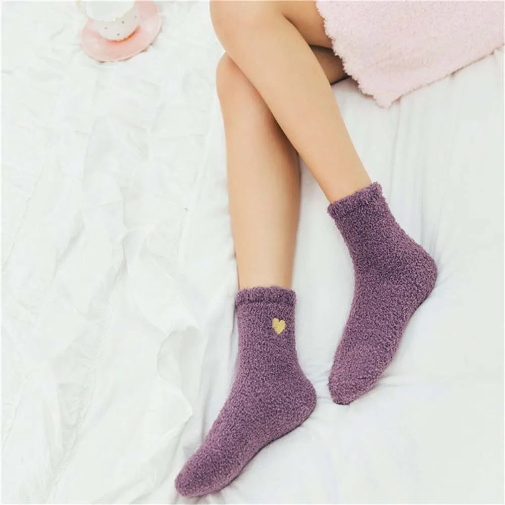1 шт.; мягкие носки-тапочки для женщин и девочек; пушистые теплые рождественские носки; бархатные носки кораллового цвета с героями мультфильмов для принцесс; подарки на день рождения