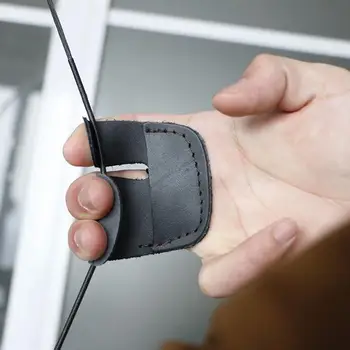 

Thumb Finger Tip Protector Guard Ring Tab Black Leather Finger Guard Gloves For Hunting Shooting Arrow Bow Bandage Gloves