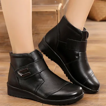 

Women short Boots Classic Genuine Leather Boots For Woman Buckle Wedge platform boots plush female ankle boots 2020