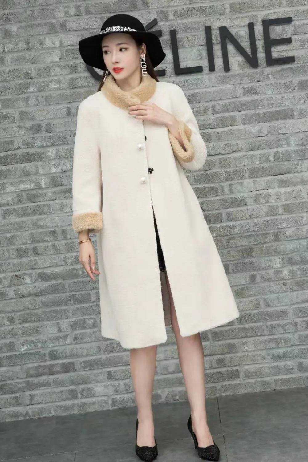 11755100458_1177974247