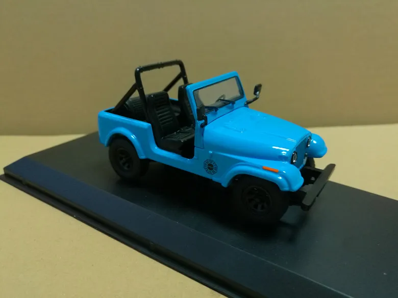 Бутик из сплава с зеленсветильник 1:43 1977 J eep CJ7 игрушки для детей детские модель