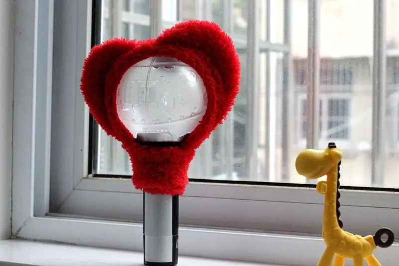 

Kpop JUNGKOOK SUGA JIN RM JHOPE V JIMIN Light Stick Plush Head Cover Headband LightStick toy gift