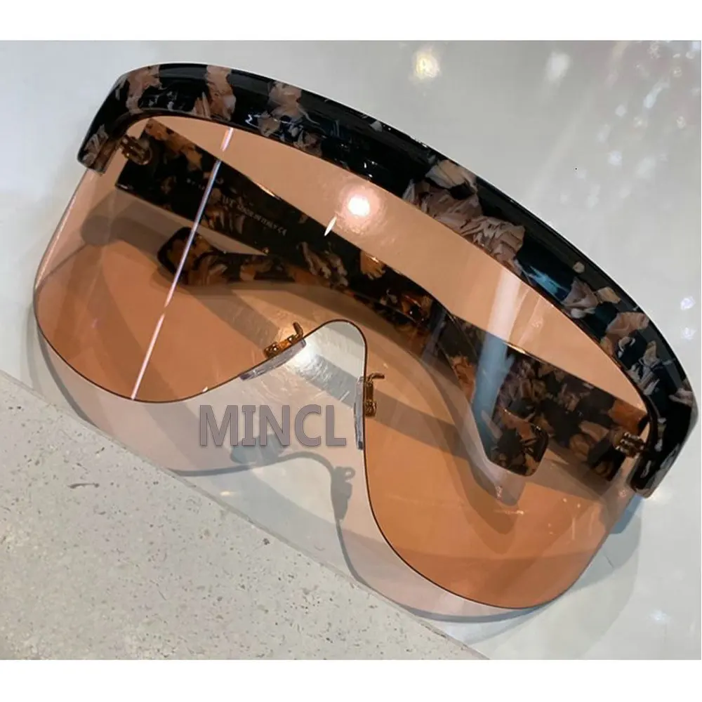 MINCL Квадратные Солнцезащитные очки для женщин и мужчин футуристические большие очки Роскошные ветрозащитные Солнцезащитные очки Модные женские красные очки в леопардовой оправе UV400 NX