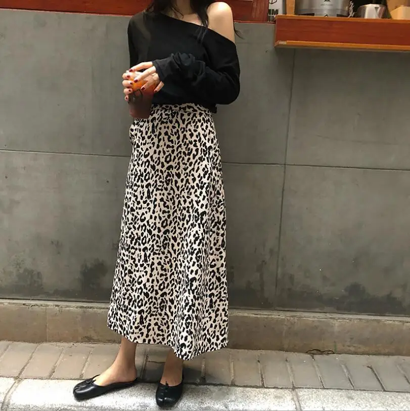 

Qooth 2019 Autumn Women Skirts Retro Leopard Pleated Skirt Female Slim Long Skirt Chiffon Elastic Waist Beach Skirt qh2026