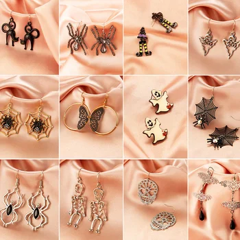 

2020 Trend Halloween Skeleton Skull Earrings for Women Party Unusual Weird Spider Ghost Bat Earring Horror Halloween Jewelry Men