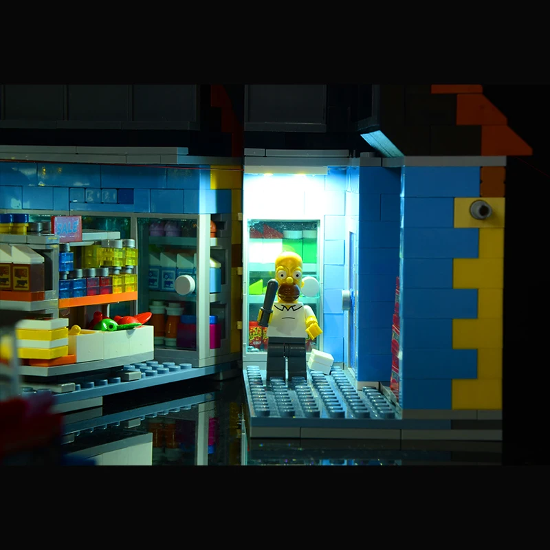 16004 In Stock Creator Cartoon Kwik-E-Mart House 2232Pcs 71016 Street View Model Building Kits Blocks Bricks Education Toys